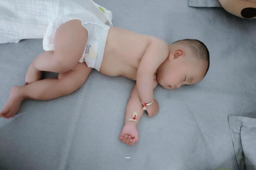 白沙宝宝大便干拉不出来